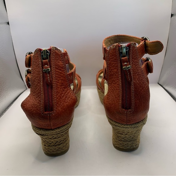 Earthies Leather Strappy Woven Wedge Sandals Womens Size 10B - Picture 5 of 10